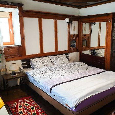 Kulla Dula Guesthouse Gjakova Zewnętrze zdjęcie